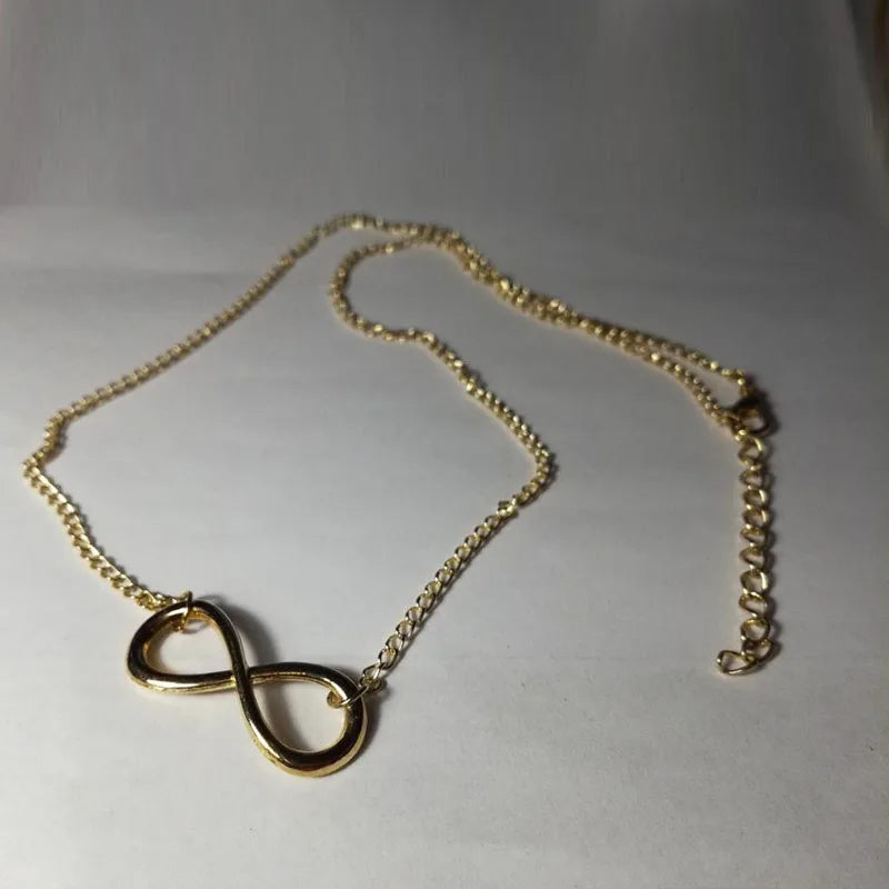 Colar feminino fashion